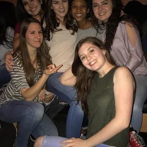 Meet your Posher, Alexis